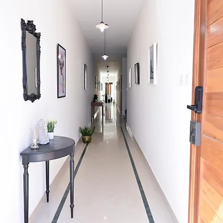 Camenzulli Apartment *