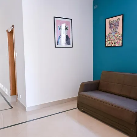 Camenzulli Apartment *